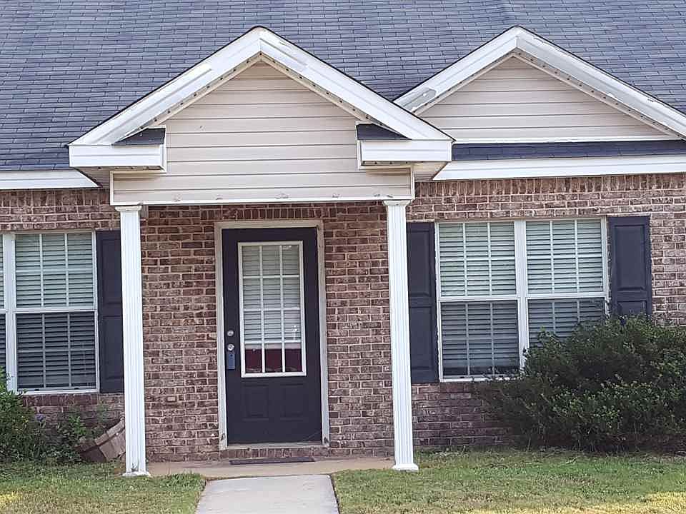 2nd image of 110 Charter Ct