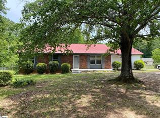 2740 Torrington Rd, Laurens, SC 29360