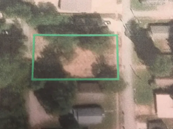 620 N 5th St, Paragould, AR 72450