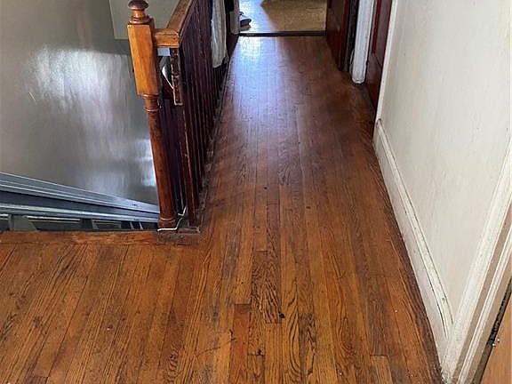 5th image of 4043 Wilder Ave