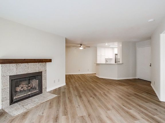 5th image of 9745 Mesa Springs Way Unit 141