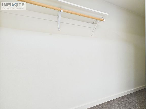 4th image of 215 S 18th Ave APT 4