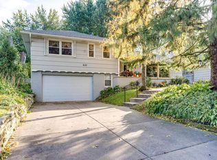 6137 Birchcrest Dr, Edina, MN 55436