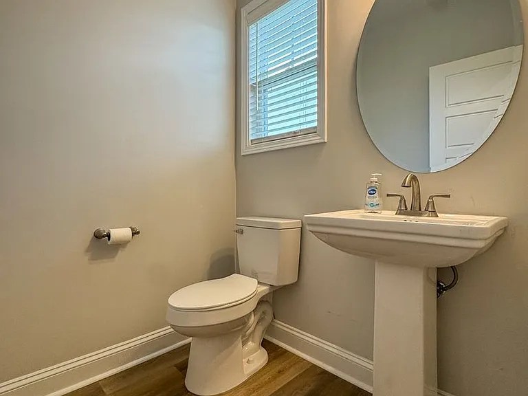 304 Slade Corner Rd — Photo 12