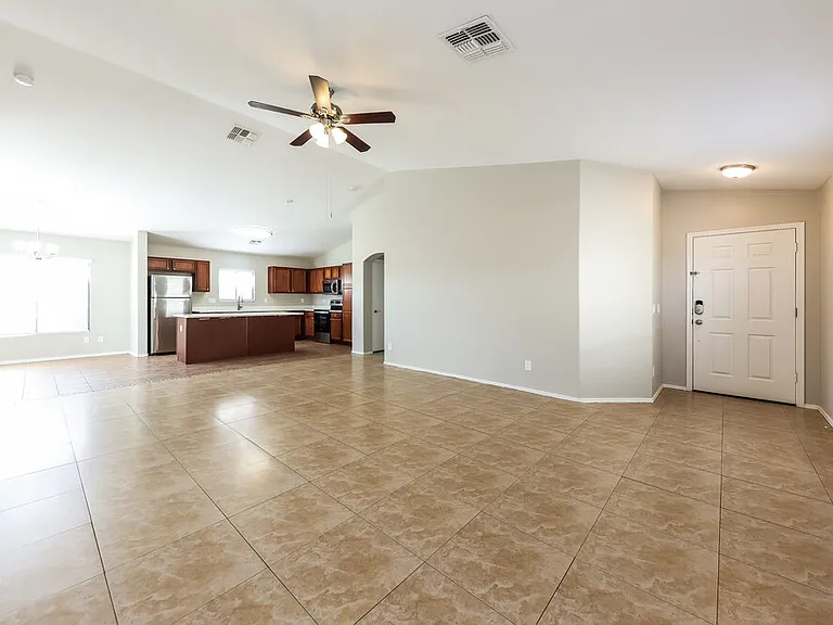 12530 W Willow Ave — Photo 4