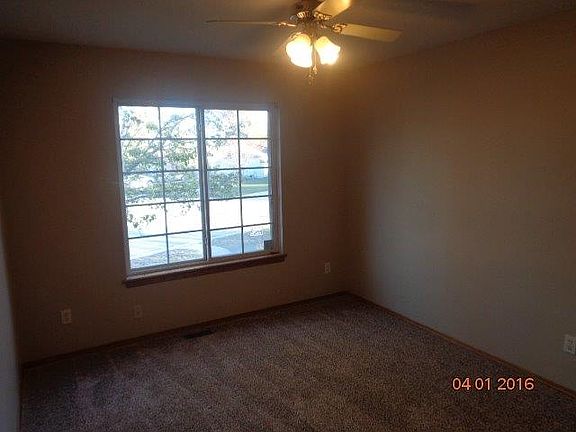 5th image of 1724 E Lakeland Ct