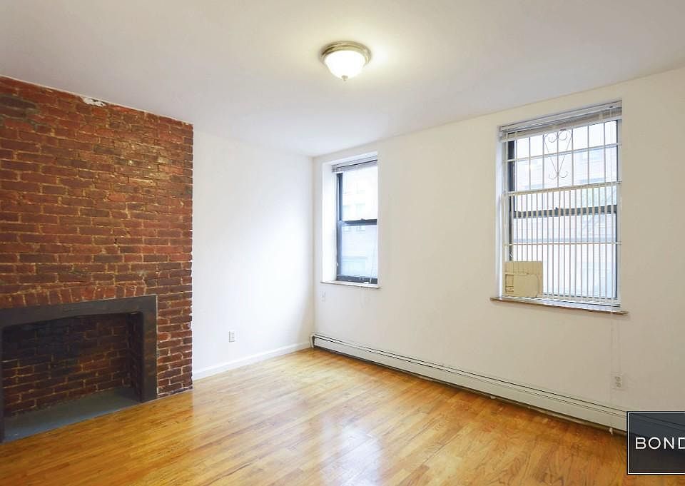 1st image of 175 Orchard St Ofc 2