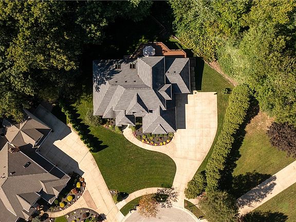 4th image of 2038 Bent Creek Trl