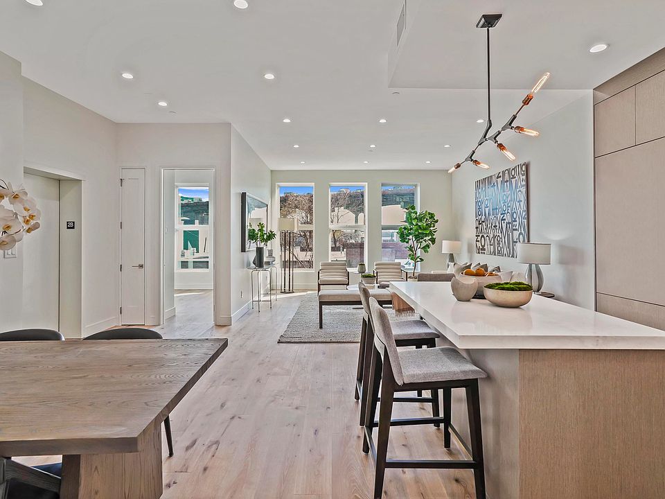 1st image of 45 Garnet St #2A