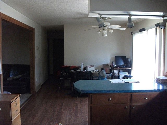 2nd image of 952 W Franklin St