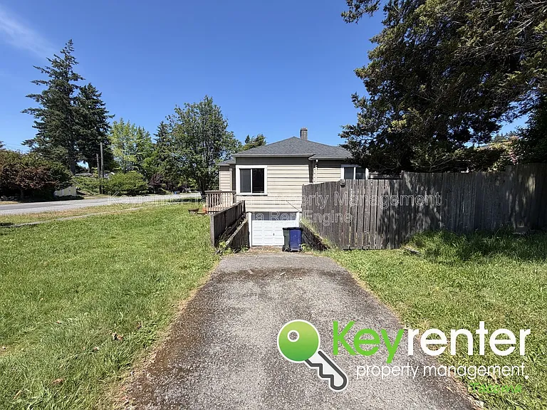 3201 N Mason Ave — Photo 9