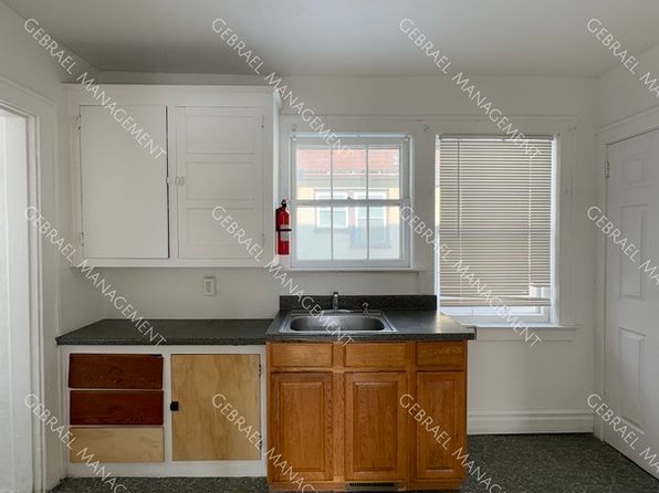815 Blair St, Flint, MI 48504