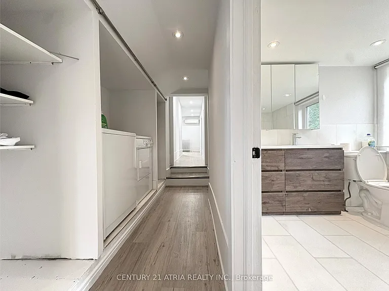 1458 Military Trl #1-room 1 — Photo 6