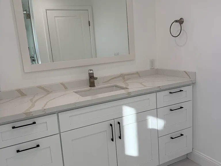 10743 Saticoy St — Photo 2