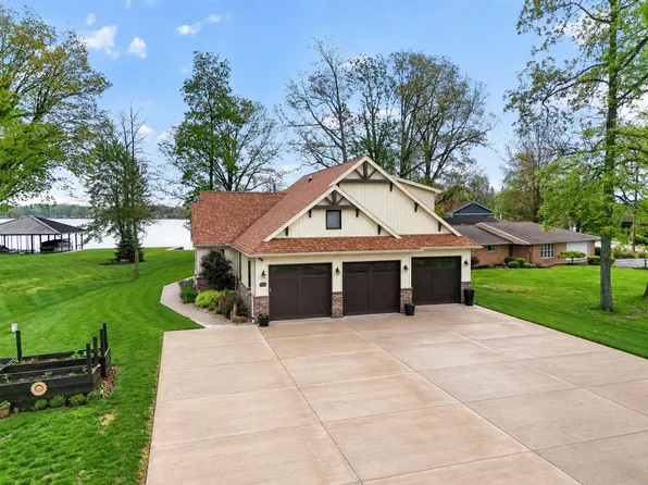 9730 Lakeshore Dr E, Huntsville, OH 43324