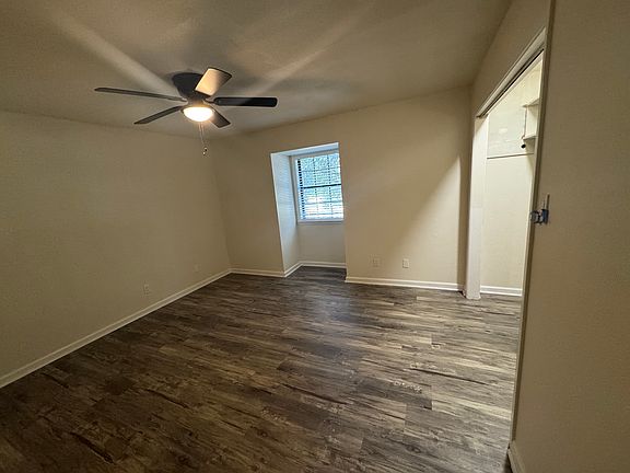 4th image of 208 Eitelman Ln