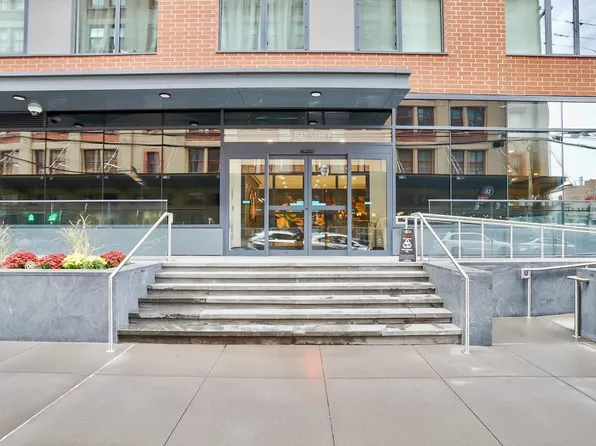 151 Bay Street image 28 of 30