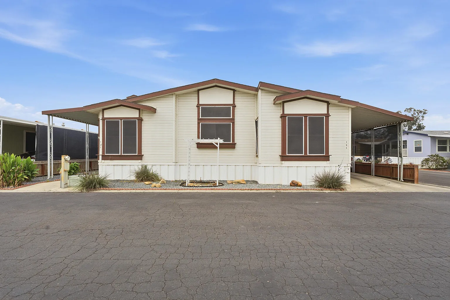 900 E Rankin Avenue #121 photo 1
