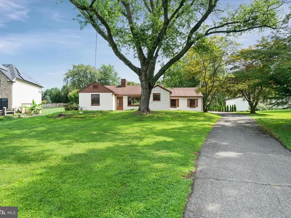 1257 Old Wilmington Rd, Hockessin, DE 19707