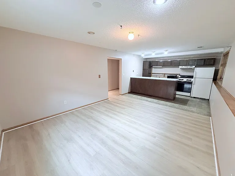 1707 Hallmark Ave N — Photo 15