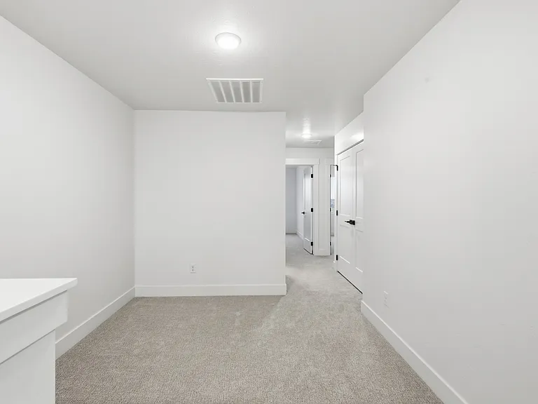 2144 E Deep Purple Ln — Photo 9