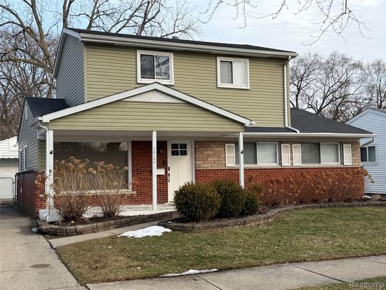 26144 Tawas St, Madison Heights, MI 48071