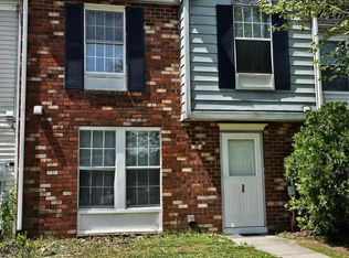 26 Victoria Manor Ct, Sicklerville, NJ 08081