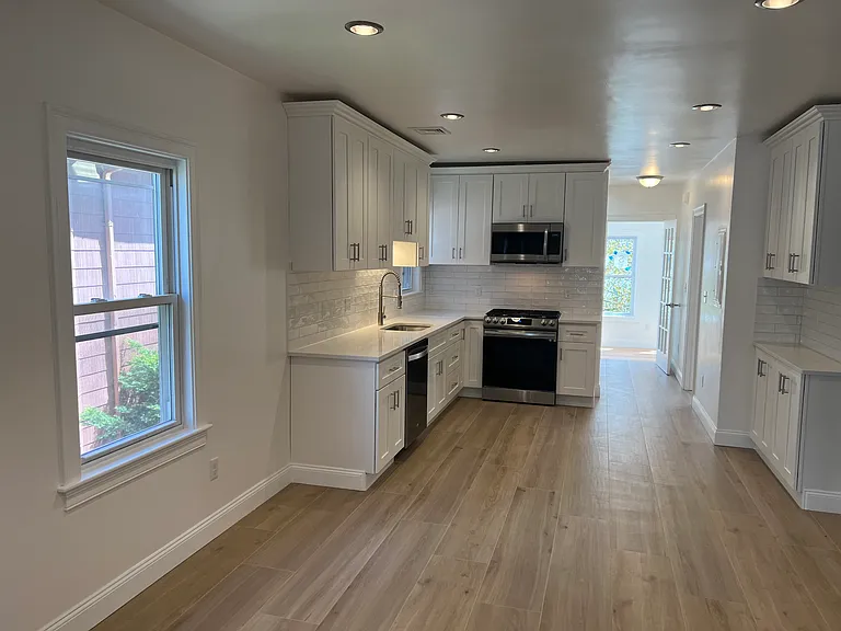 73 Cameron Ave #1 — Photo 10