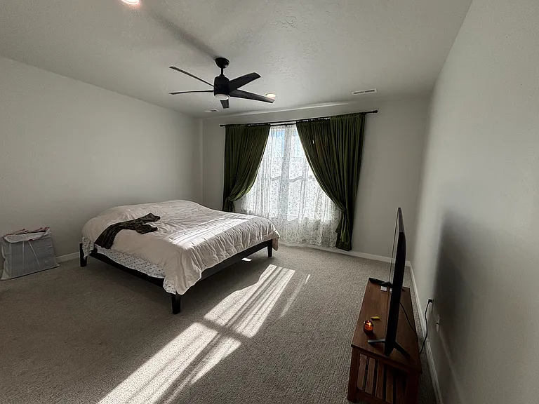 4858 N Elmstone Ave — Photo 30