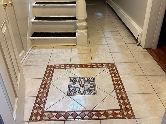5th image of 86 West St #1
