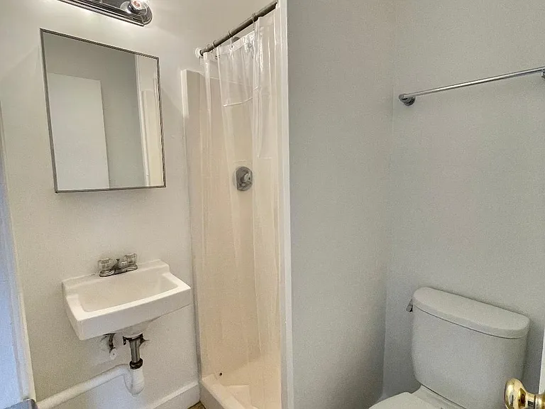 405 Beacon St #4 — Photo 4