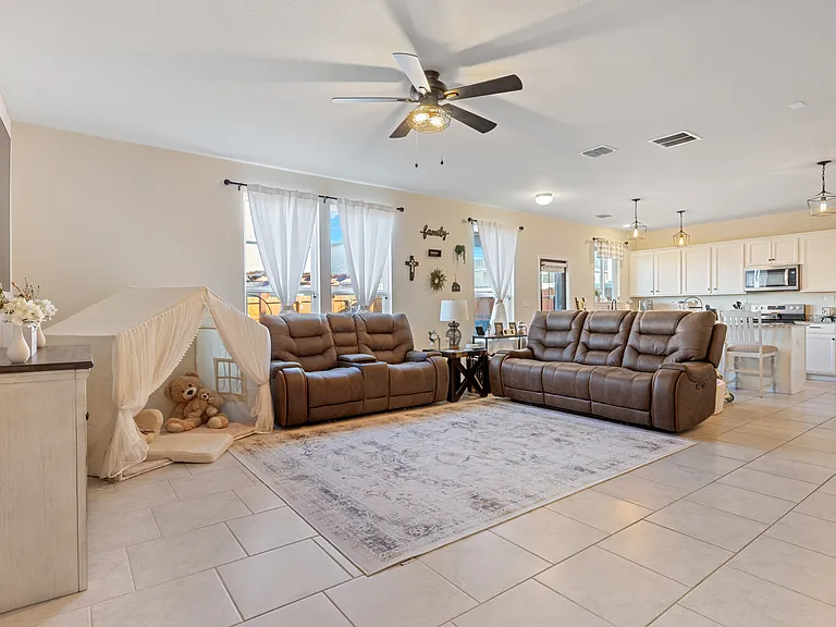 10379 Sweetwater — Photo 3