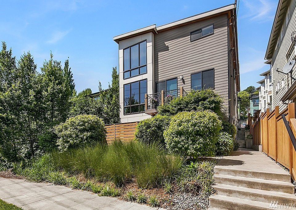 1st image of 215 24th Ave E Unit C