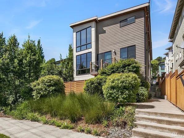 215 24th Ave E Unit C, Seattle, WA 98112