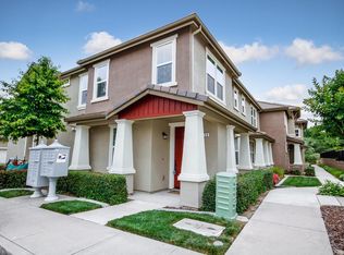 114 Blossom Rock Ln, Folsom, CA 95630