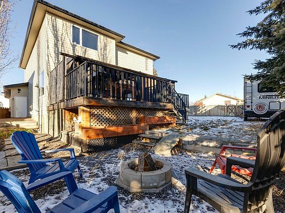 3rd image of 71 W Mitford Cres