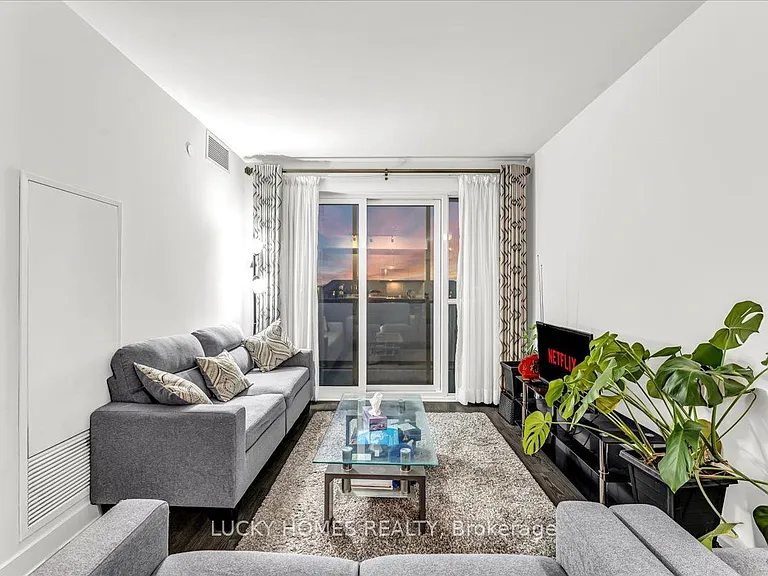 2550 Simcoe St N #317 — Photo 15