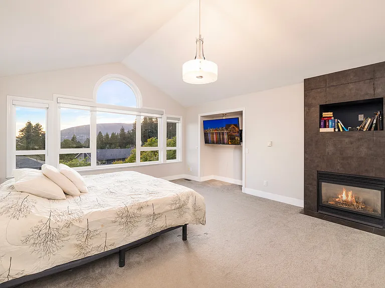 4350 Starlight Way — Photo 22