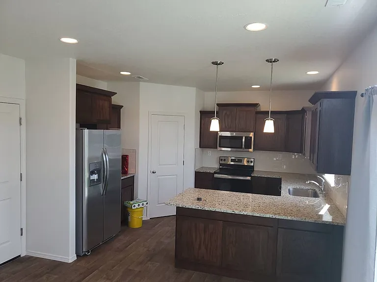 4208 W Heaverlo Dr — Photo 17