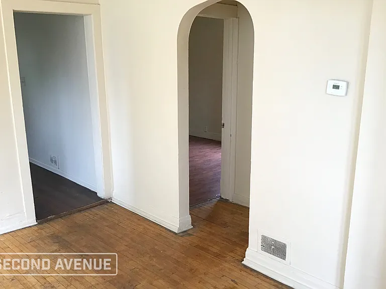 12436 S Princeton Ave — Photo 5