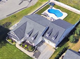 6 Heavenly Way, Clifton Park, NY 12065