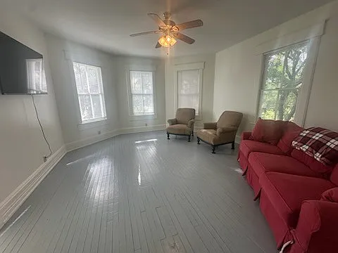 1113 Grant St #B — Photo 4