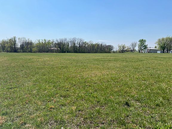5th image of 1 Ron Winter Rd