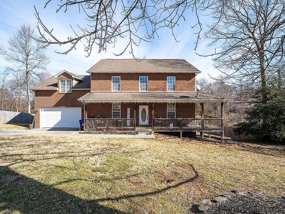 1st image of 123 Carson Pl