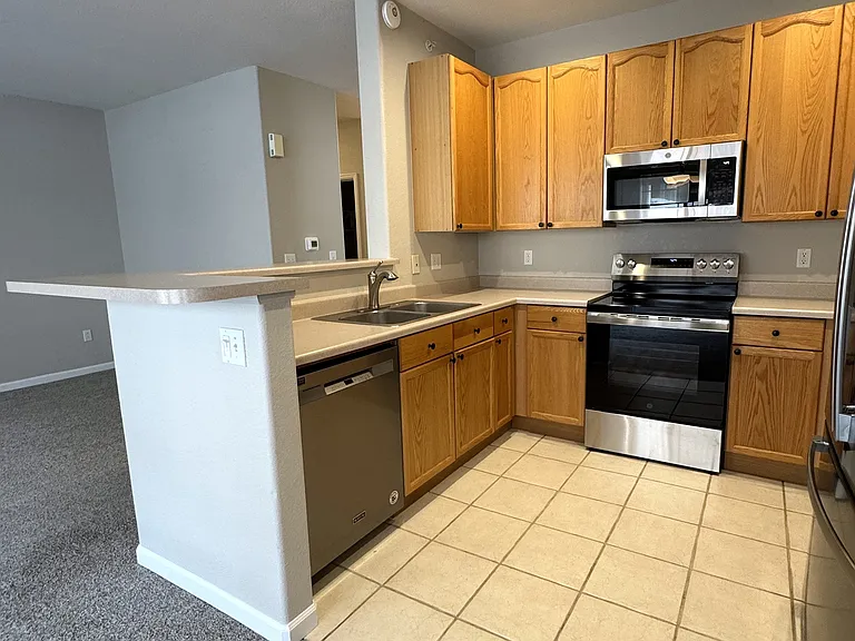 8465 S Holland Way #1-202 — Photo 8