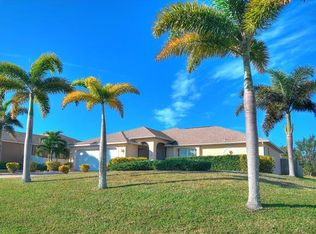 300 SW 15th Pl, Cape Coral, FL 33991