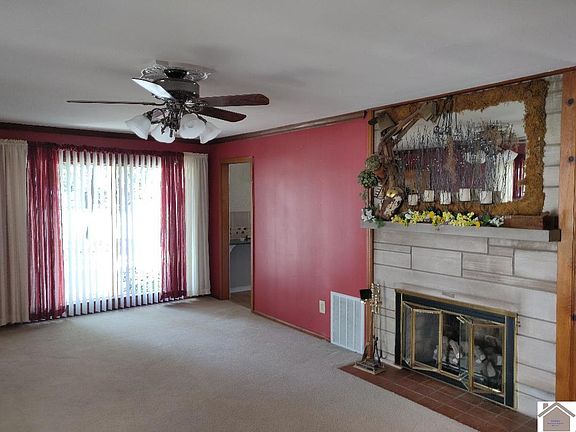 3rd image of 521 Joe Clifton Dr