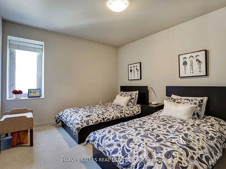 18 La Rose Ave #Townhouse 16 — Photo 20