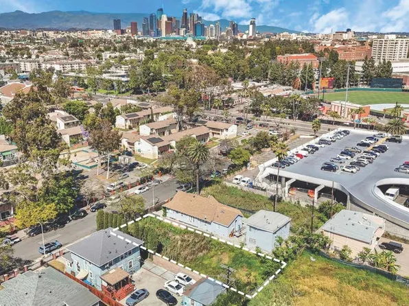 1146 W 35th St Lot 11, Los Angeles, CA 90007