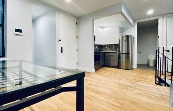 2nd image of 373 Howard Ave APT 1B
